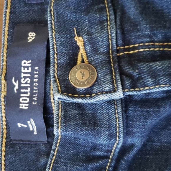 Hollister denim  shorts - Picture 4 of 8